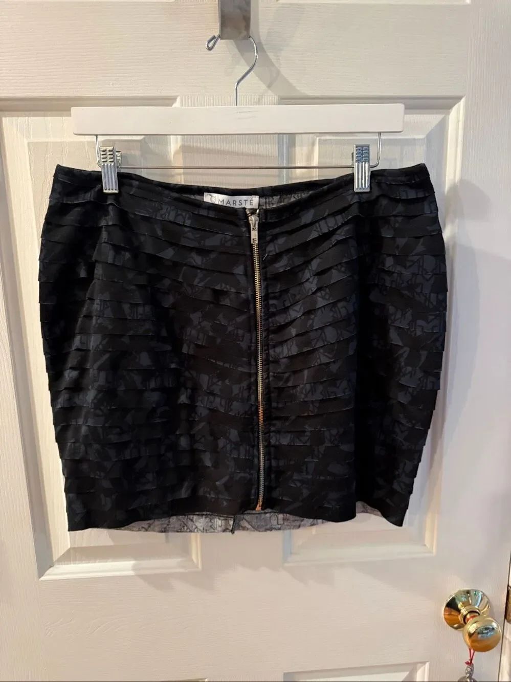 Marste Navy & Black Tiered Zip Up Mini Skirt sz 16-18 NWOT